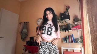 shirleendurrah_2026-05-06_17-33_chaturbate_videochat_20260506_173331